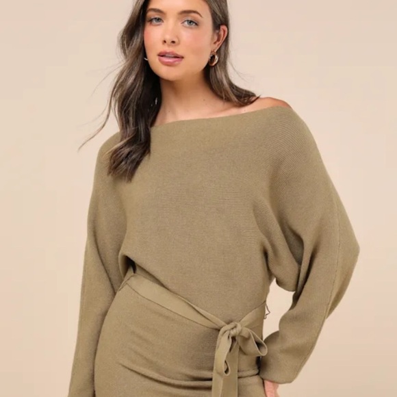NWT LULUS Modern Comfort Olive Green Dolman Sleeve Mini Sweater Dress Small - Picture 2 of 12
